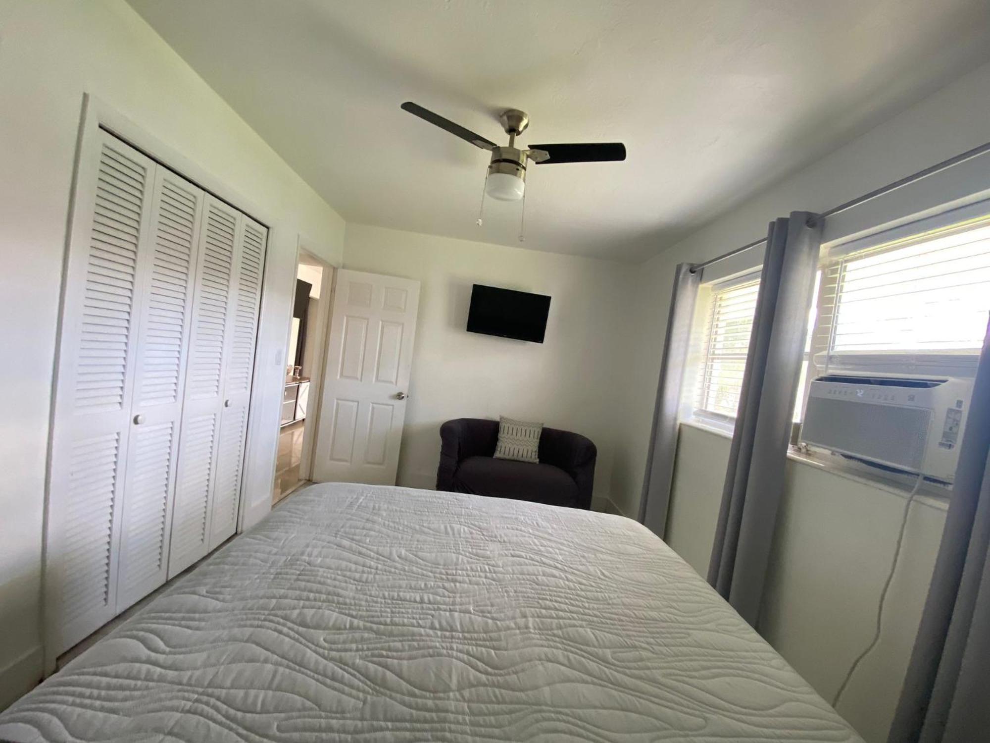 Sophisticated Dania Beach Suites Near The Beach Екстериор снимка
