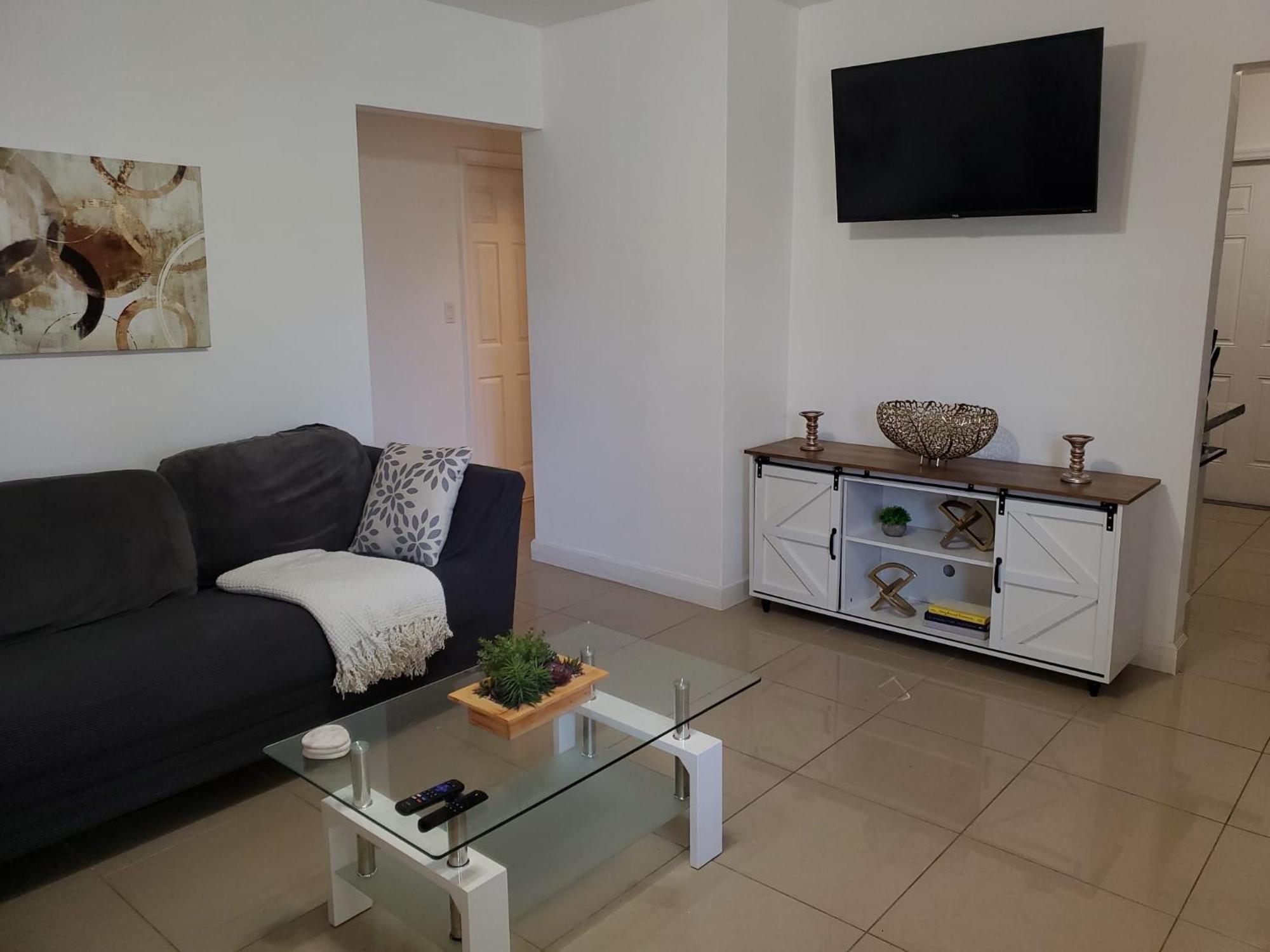 Sophisticated Dania Beach Suites Near The Beach Екстериор снимка