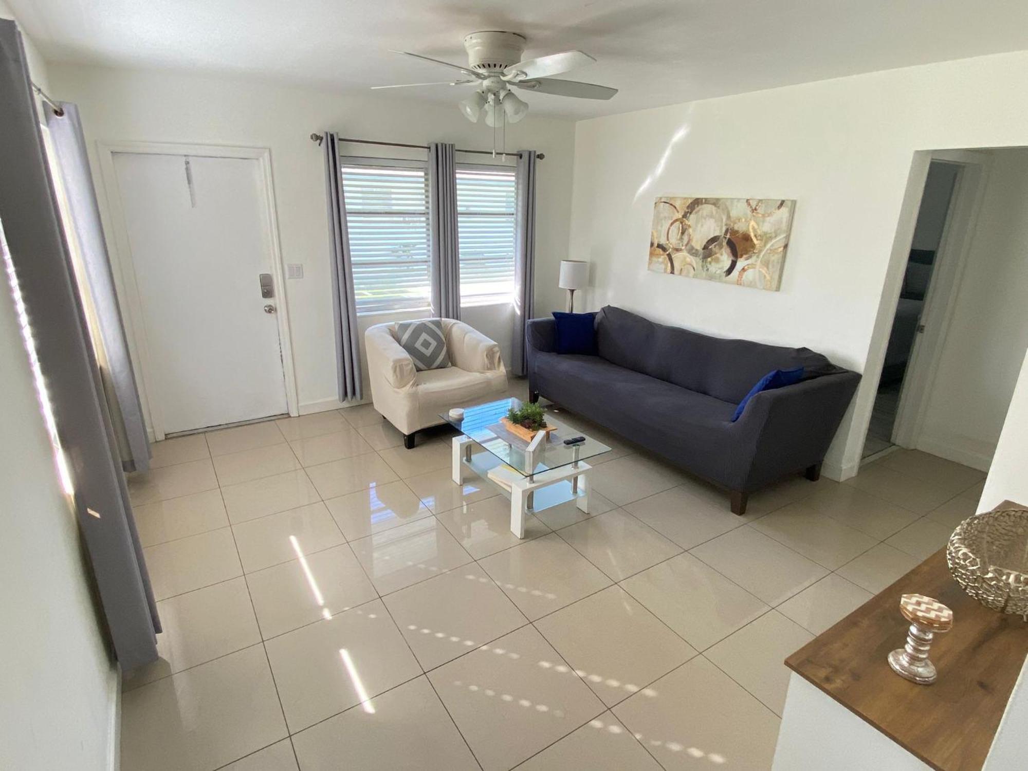 Sophisticated Dania Beach Suites Near The Beach Екстериор снимка