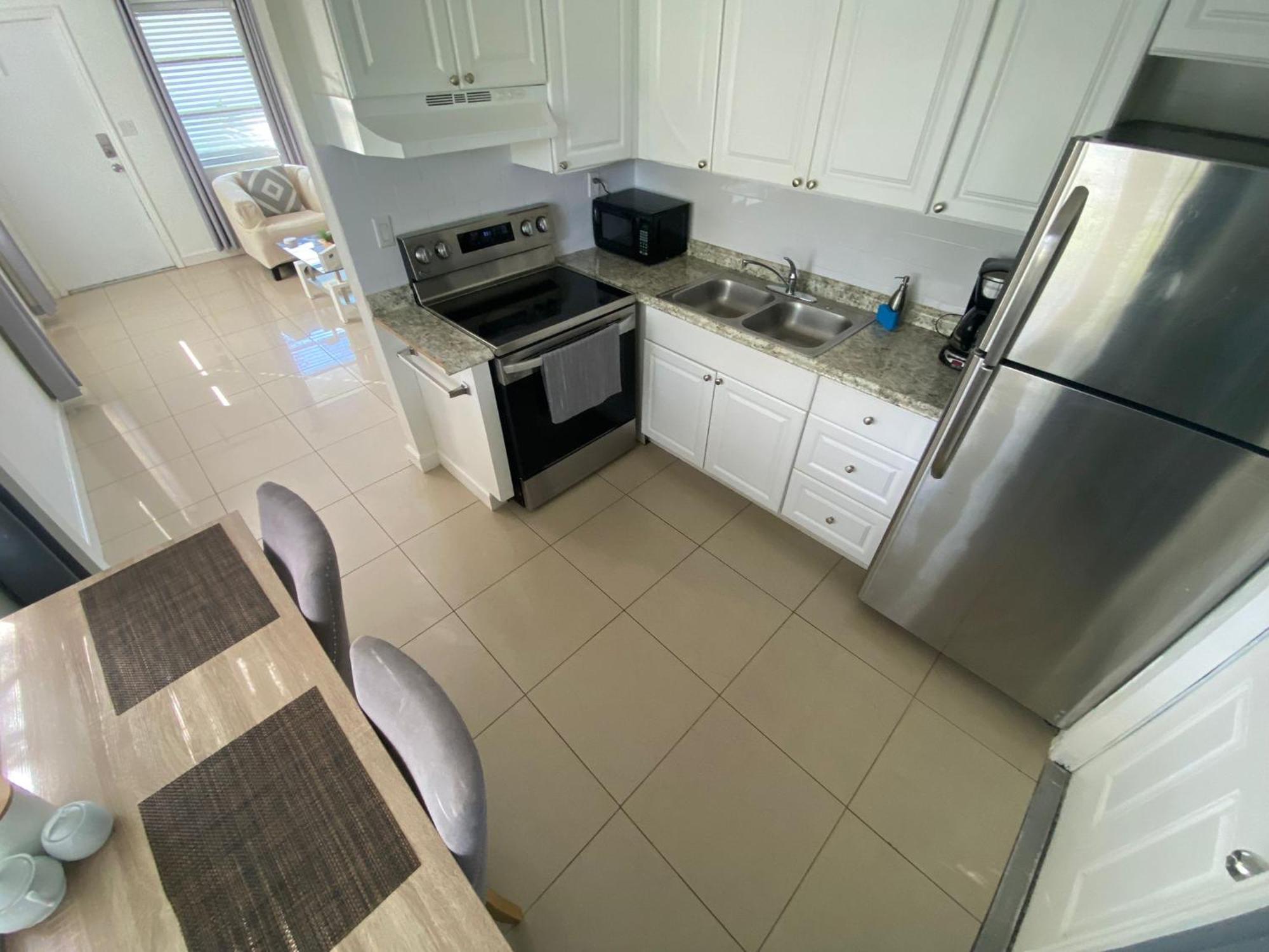 Sophisticated Dania Beach Suites Near The Beach Екстериор снимка